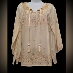 Lucky Brand size M cream top